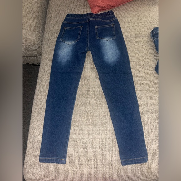 4 pairs of jeans for girls 6/7 - Picture 4 of 13